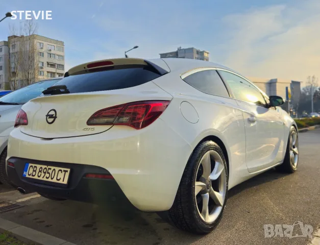 Opel Astra J GTC 2.0 Diesel , снимка 9 - Автомобили и джипове - 56601197