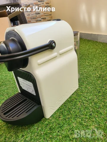 Кафемашина с капсули NESPRESSO Inissia Бяла, снимка 8 - Кафемашини - 56697844