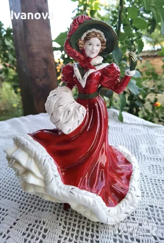 Коледна фигура от порцелан Royal Doulton Christmas day 2005 