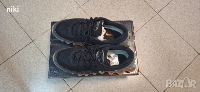 Маратонки Nike Air Liquid Max, снимка 3 - Спортни обувки - 56683350