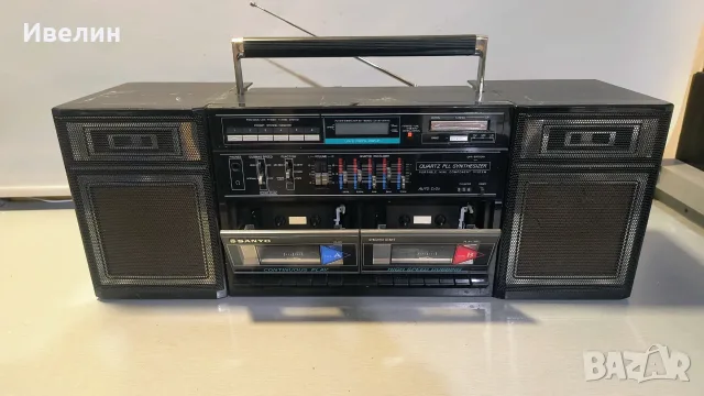 Продавам двукасетен касетофон SANYO C36L, снимка 2 - Радиокасетофони, транзистори - 56728951