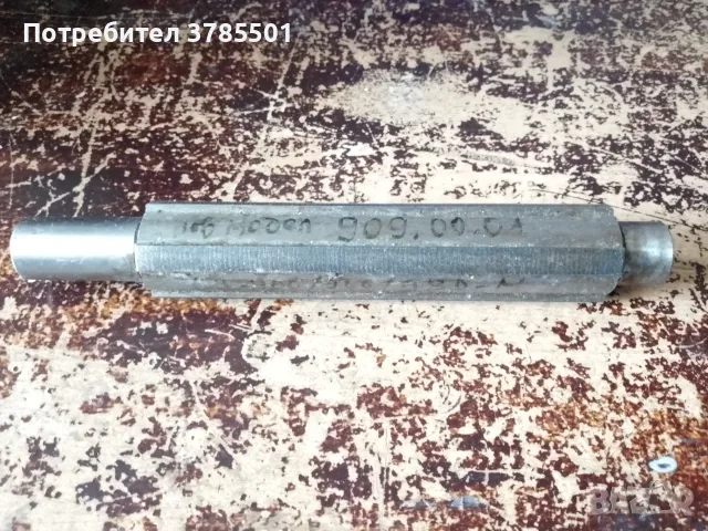 Продавам вал ,четири шлицев за струг СУ 400/500/580М