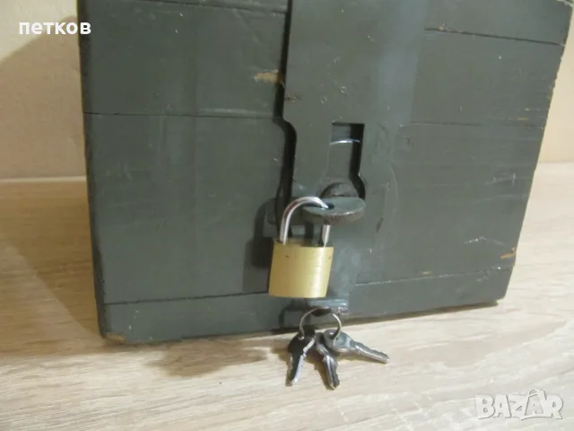 стара дървена кутия/сандък, снимка 8 - Антикварни и старинни предмети - 56569064