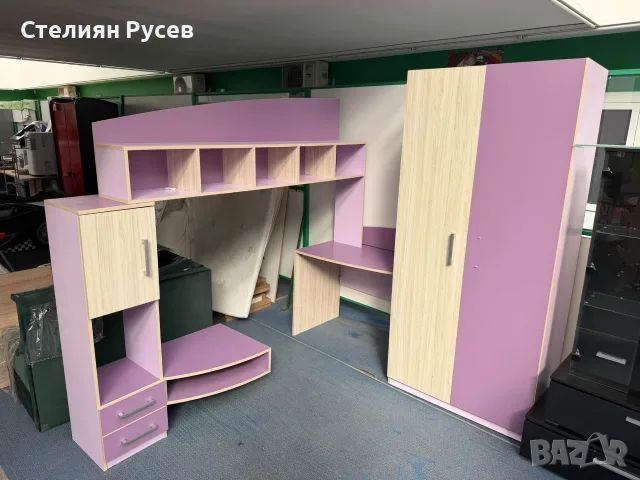 261011   холна секция / витрина 280/200 см -цена 70 евро      смр 200см висока (гардероба ), 90 см е
