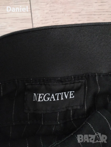 Дамски панталон от Negative, снимка 4 - Панталони - 56635377