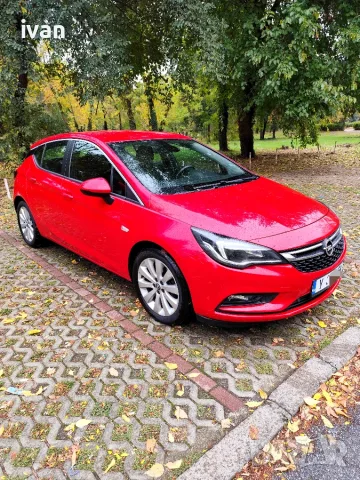 Опел Астра К 1.6CDTI, снимка 12 - Автомобили и джипове - 54317090
