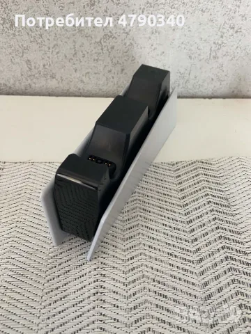 Зарядно За Два Контролера DualSense Charging Station, снимка 4 - Аксесоари - 56569975