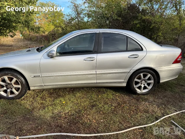 Mercedes C180 compressor перфектен!, снимка 2 - Автомобили и джипове - 56594767
