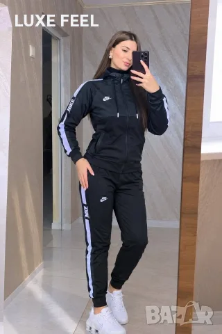Nike ✨лого Бродирано ✨ Дамски Екипи , снимка 3 - Спортни екипи - 56570163