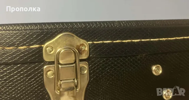 Черен Куфар за китара Gibson USA, снимка 14 - Китари - 56644187