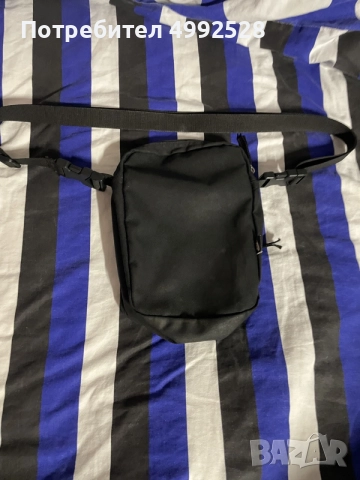 чантичка nike tech, снимка 2 - Чанти - 56713528