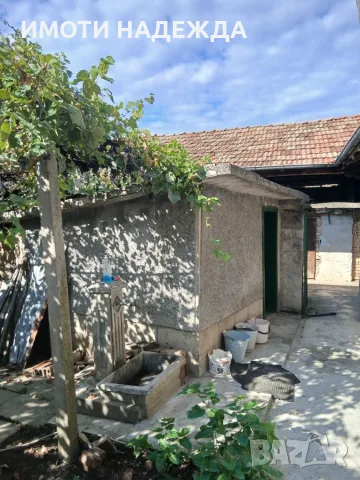Къща в с. Веселиново, снимка 9 - Къщи - 56611327