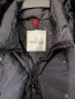 Дамско късо пухено яке (puffer jacket) Moncler размер М , снимка 2