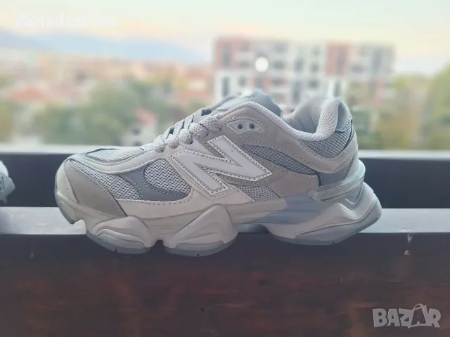 Дамски маратонки New Balance9060, снимка 2 - Маратонки - 56616169