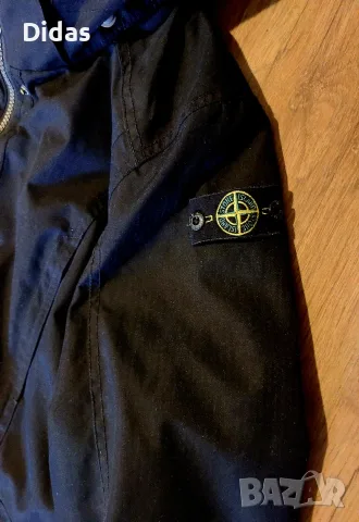 Stone Island - мъжка черна шуба с качулка