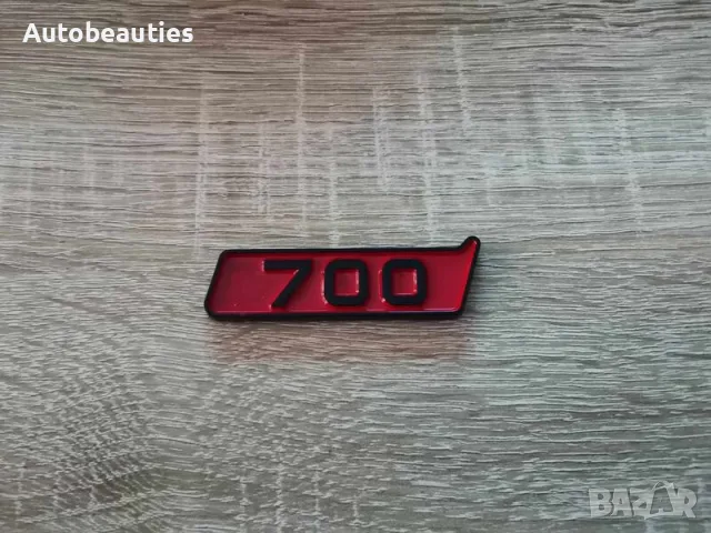 Mercedes Benz BRABUS 700 червено с черно