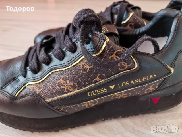 Маратонки Guess , снимка 3 - Маратонки - 56567039