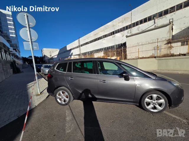 Opel Zafira C Tourer Cosmo, снимка 3 - Автомобили и джипове - 56717699