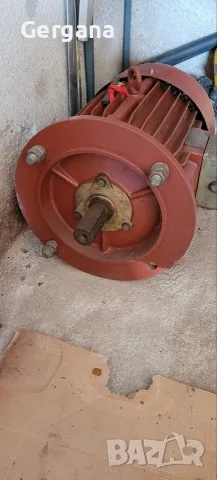 Електромотор 13kV.2800 оборотен