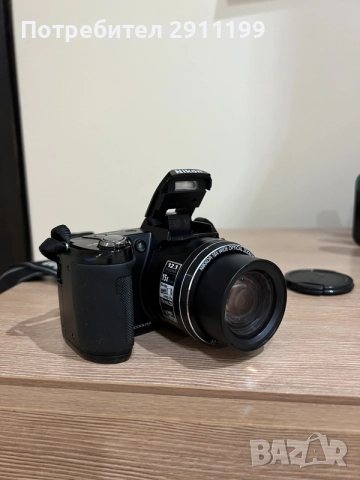 Фотоапарат Nikon 12.1 MP с подаръци