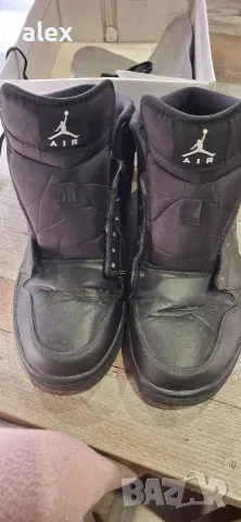 Jordan 1 retro mid black , снимка 9 - Маратонки - 56645276