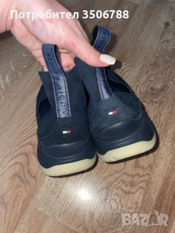 Обувки на марката Tommy Hilfiger , снимка 3 - Дамски ежедневни обувки - 56568124