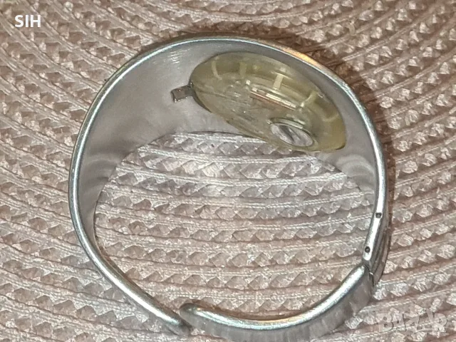 Swatch оригинален , снимка 2 - Дамски - 56661196