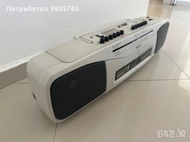 Sony CFS-W305S boombox , снимка 4 - Радиокасетофони, транзистори - 56573843