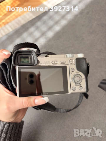 Sony Alpha A6000 + 16–50 mm OSS, снимка 4 - Фотоапарати - 56621881