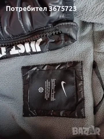Детско яке nike, снимка 3 - Детски якета и елеци - 56645932