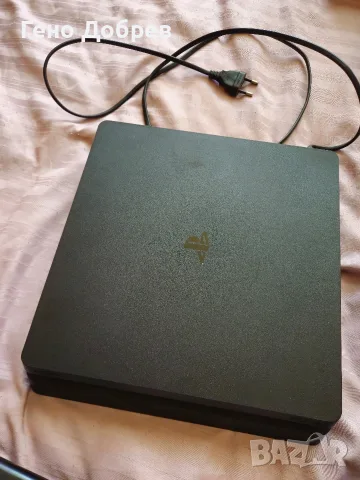 Продава се PS4 ...