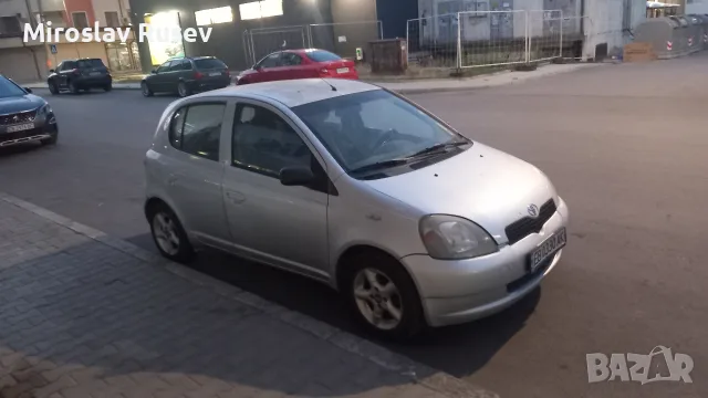 Toyota Yaris бензин Тойота Ярис