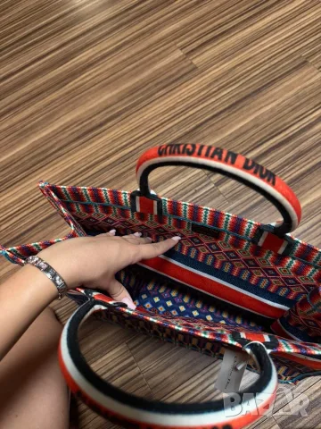 чанта Christian Dior, снимка 5 - Чанти - 56552441