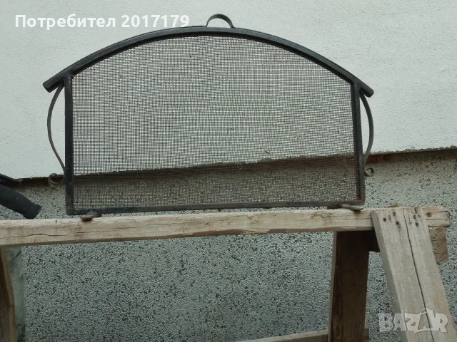 Решетка параван за камина 