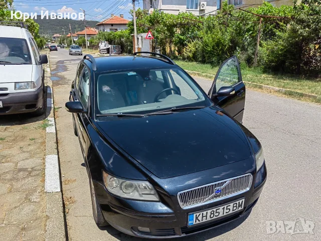лек автомобил Волво В50