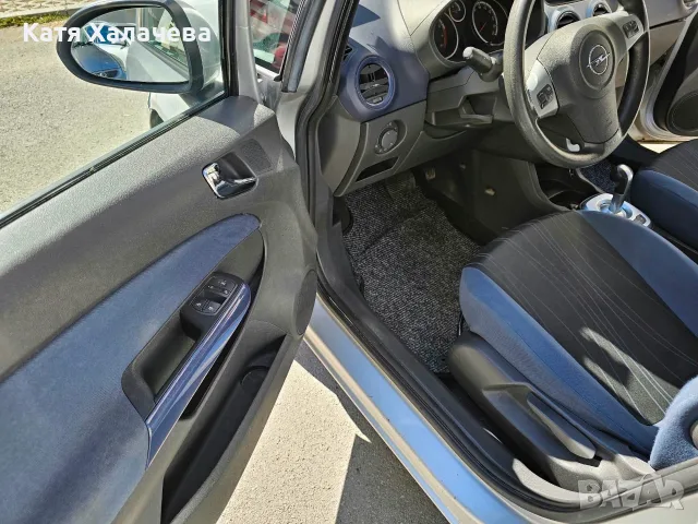 Продавам Опел Корса - 2010 гжд, автоматик , снимка 6 - Автомобили и джипове - 56729730