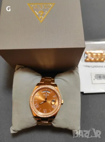 Дамски часовник Guess, снимка 4 - Луксозни - 56554416