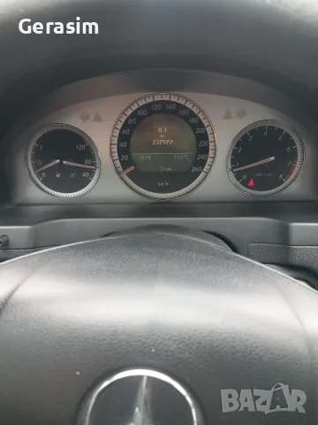 Mercedes-Benz C 180 Газ, снимка 13 - Автомобили и джипове - 56640551