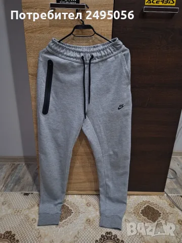 Оригинално Nike Tech Fleece , снимка 3 - Спортни дрехи, екипи - 56571030