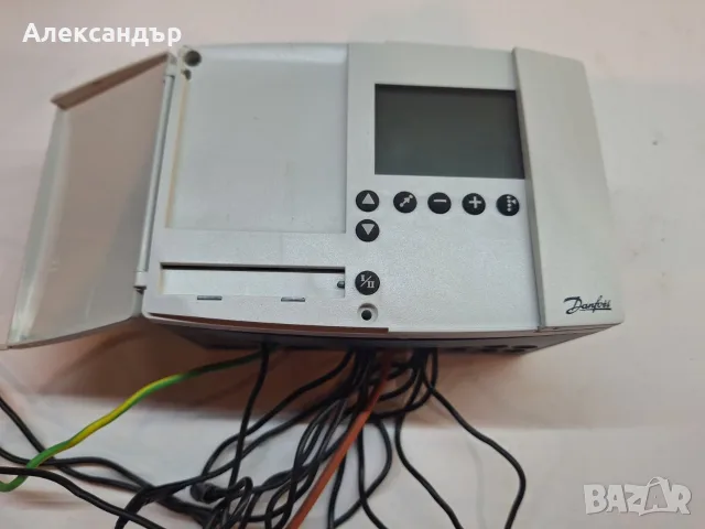 Електронен контролер Danfoss ECL Comfort 300 (087B1130)