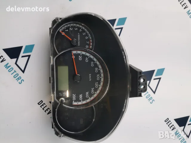 8100C822 Комбиниран приборен панел / инструментален клъстер DENSO 52 kW / 71 кс, автоматик за