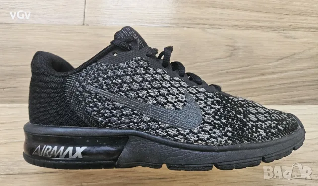 Дамски маратонки Nike Air Max Sequent 2 S - 37,5, снимка 3 - Маратонки - 56645338