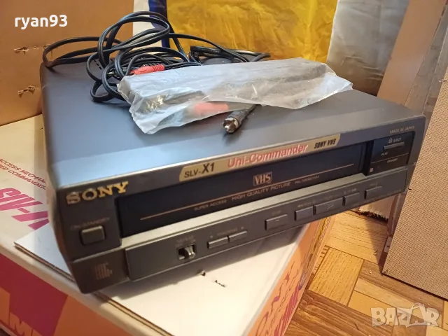 Видео SONY VHS модел SLV-X1me - пълен комплект 
