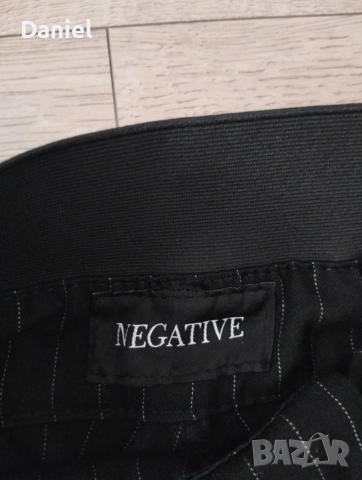 Дамски панталон от Negative, снимка 5 - Панталони - 56635377