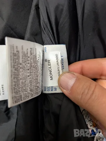 Дамско късо пухено яке (puffer jacket) Moncler размер М , снимка 9 - Якета - 56649475