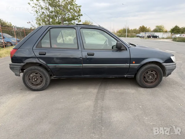 Ford Fiesta 1.3 Бензин, снимка 2 - Автомобили и джипове - 56658514