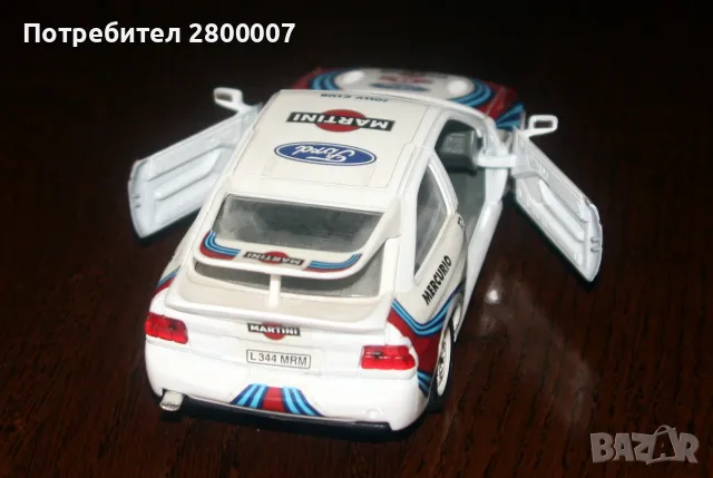 FORD ESCORT RS ( Bburago 1/24), снимка 3 - Колекции - 56719078