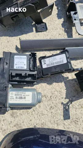 Touran 1.6 fsi ОСТАНАЛИ ЧАСТИ, снимка 9 - Автомобили и джипове - 56552269