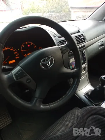 Тойота Авенсис2.2/2006г, снимка 6 - Автомобили и джипове - 56568389
