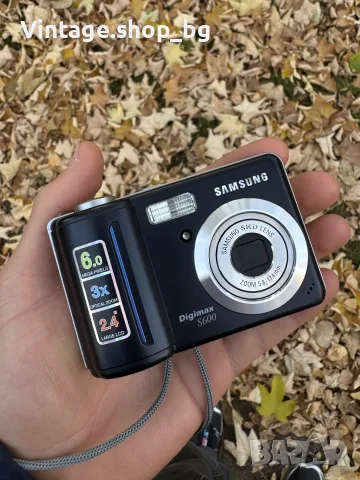 Ретро дигитален фотоапарат Samsung Digimax S600 (Y2K)